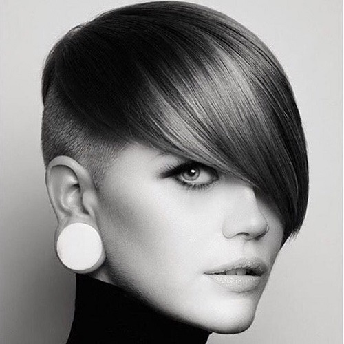 side-swept-pixie-haircut-for-women-2017